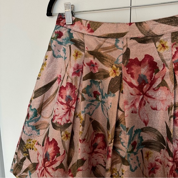 Essential Antwerp Jacquard Floral Skirt - Picture 3 of 7